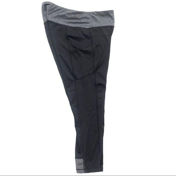 Reebok 3/4 Length Leggings - Picture 5 of 8